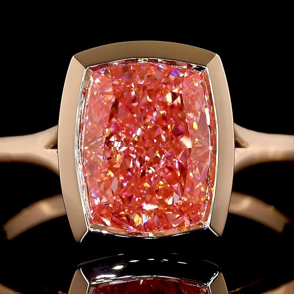 14K Rose Gold Cushion Cut Bezel Set Fancy Vivid Pink Lab Diamond Special Ring - 3.13 Carat Total Weight with IGI Certification - Covaloro Fine Jewelry - Image 2