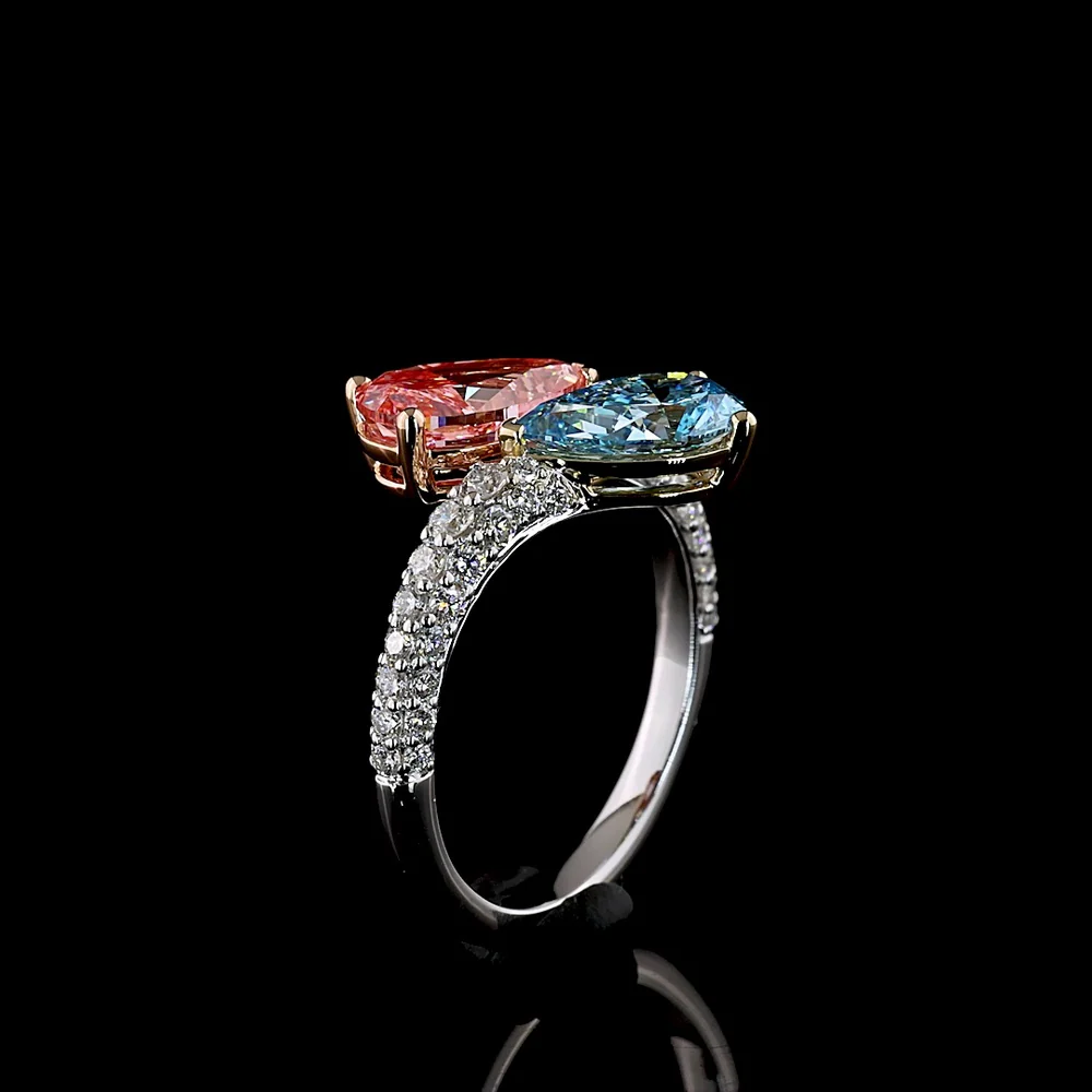 14K Three Tone Bypass Ring with Pear Shaped Fancy Vivid Pink and Blue Lab Diamonds and Pavé Accents - 3.27 Total Carat Weight - Covaloro Fine Jewelry - Image 4