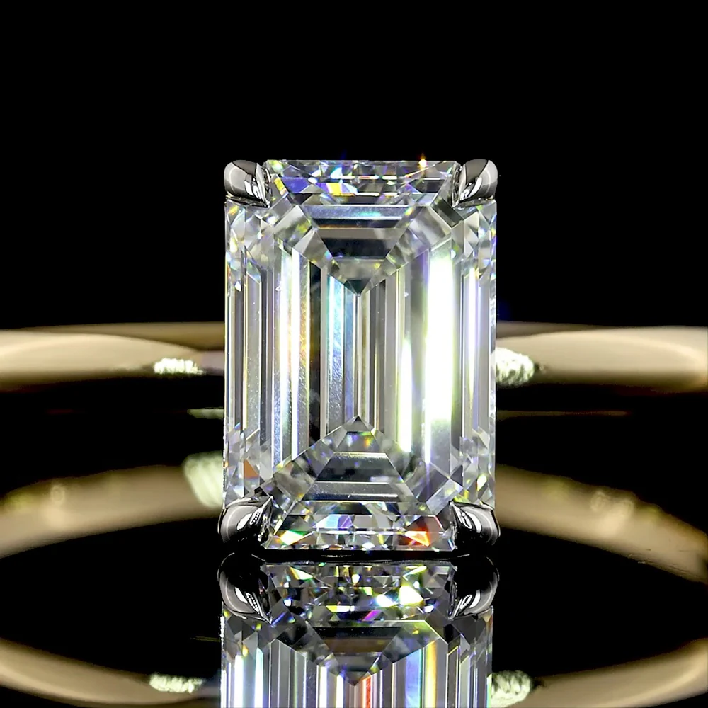 14K Two Tone 1.55 Carat Emerald Cut Lab Diamond Solitaire Ring - F VVS2 IGI Certified North-South Setting - Covaloro Fine Jewelry - Image 2
