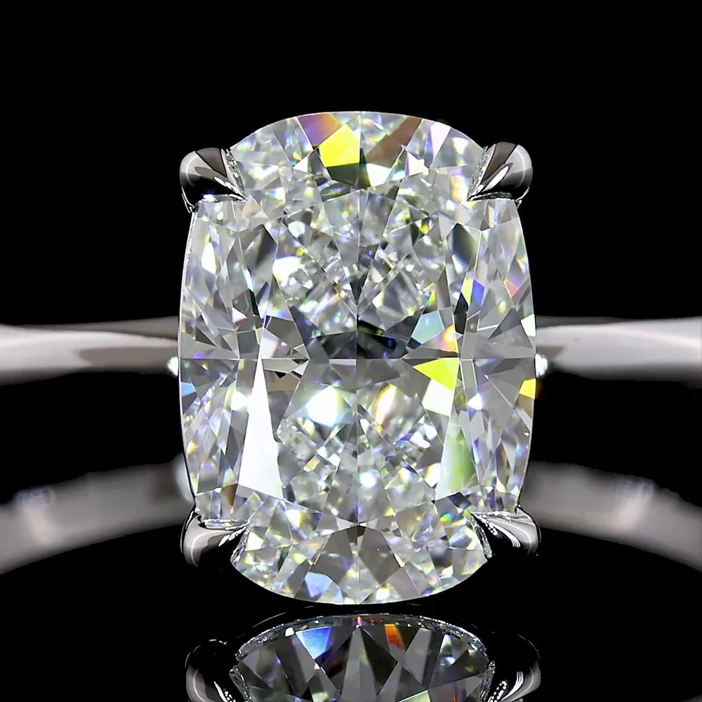 14K Two Tone Cushion Brilliant Cut Lab Diamond Solitaire Ring - 2.12 Carat F VVS2 IGI Certified - Covaloro Fine Jewelry - Image 2