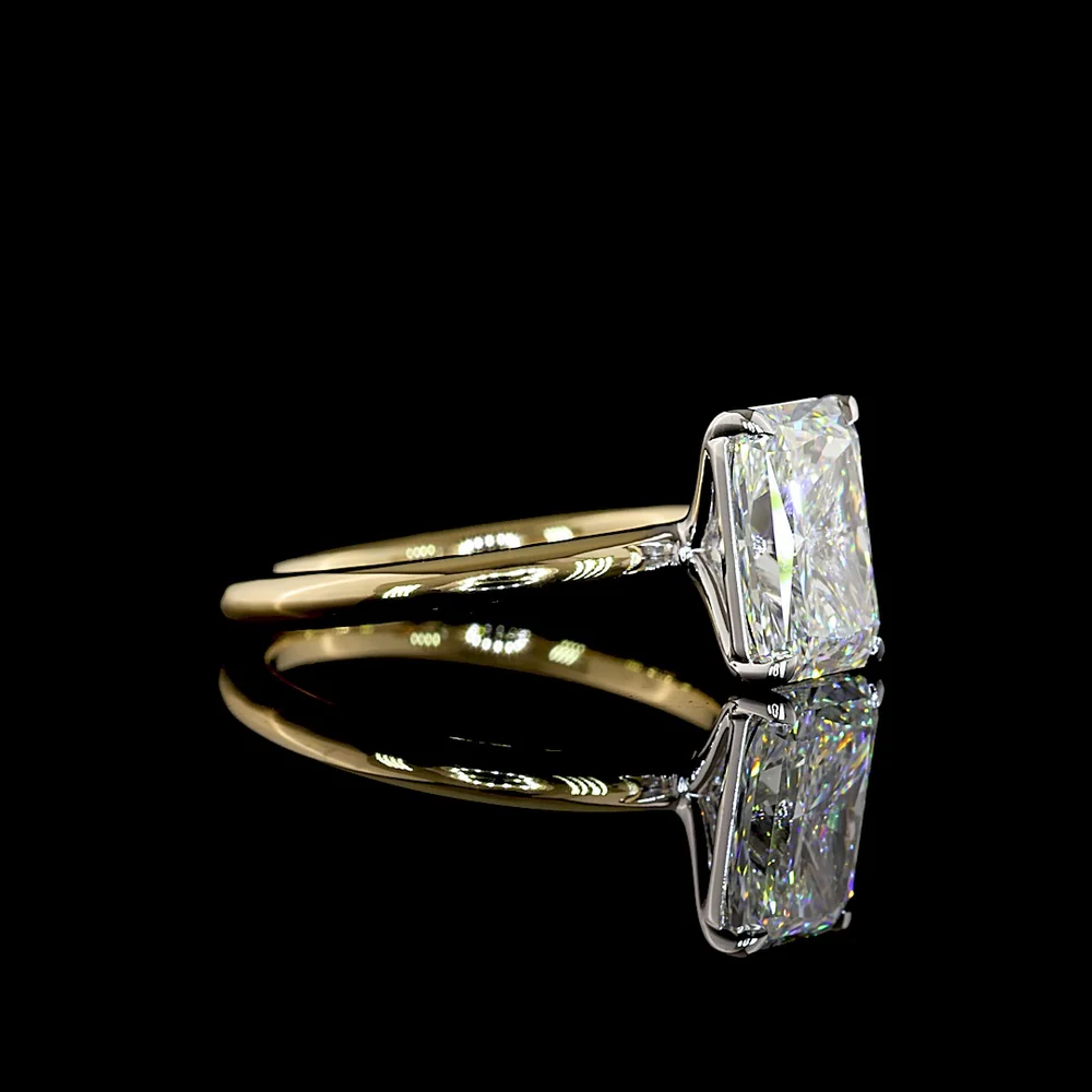 14K Two Tone Solitaire Ring with 2.63 Carat Radiant Cut E VS1 Lab Diamond - IGI Certified North-South Prong Setting - Covaloro Fine Jewelry - Image 3