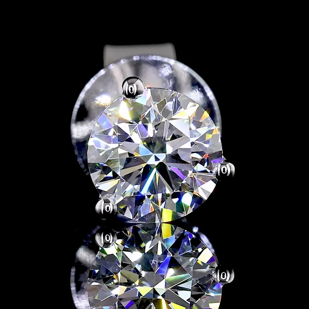 14K White Gold 1.01 Carat Total Weight Round Brilliant Cut Lab Diamond Stud Earrings with E-F VS2 Quality - Covaloro Fine Jewelry - Image 3