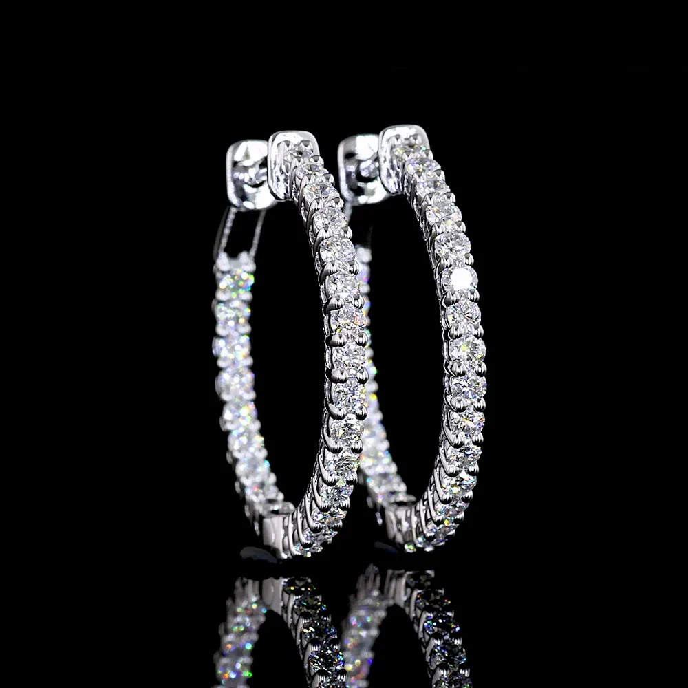14K White Gold 1.03 Carat Medium Hoop Earrings with Prong-Set Round Brilliant Lab Diamonds - E-F VS2 Quality - Covaloro Fine Jewelry