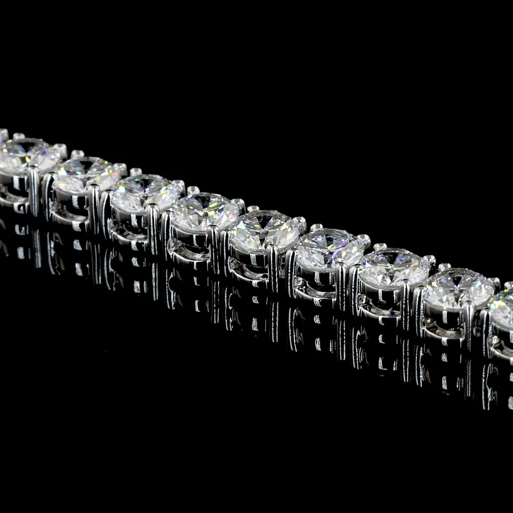 14K White Gold 16" Tennis Necklace with 137 Prong Set Round Lab Grown Diamonds - 14.69 Carat Total Weight, E-F Color, VS Clarity - Covaloro Fine Jewelry - Image 4