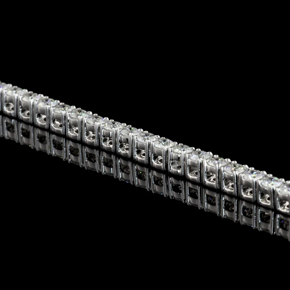 14K White Gold 17" Tennis Necklace with 123 Prong Set Round Lab Diamonds - 13.81 Total Carat Weight E-F VS - Covaloro Fine Jewelry - Image 4