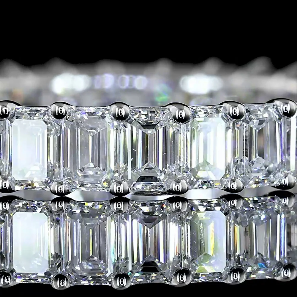 14K White Gold 2.00 Carats Total Diamond Weight Eternity Band with Shared-Prong Set Emerald Cut Lab Diamonds - E-F Color, VS Clarity, 31 Stones - Covaloro Fine Jewelry - Image 2