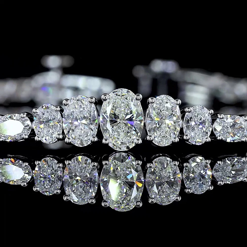 14K White Gold 4.53 Carats Oval Cut Lab Diamond Graduating Riviera Bracelet in Prong Setting - E-F Color, VVS2 Clarity - Covaloro Fine Jewelry - Image 2