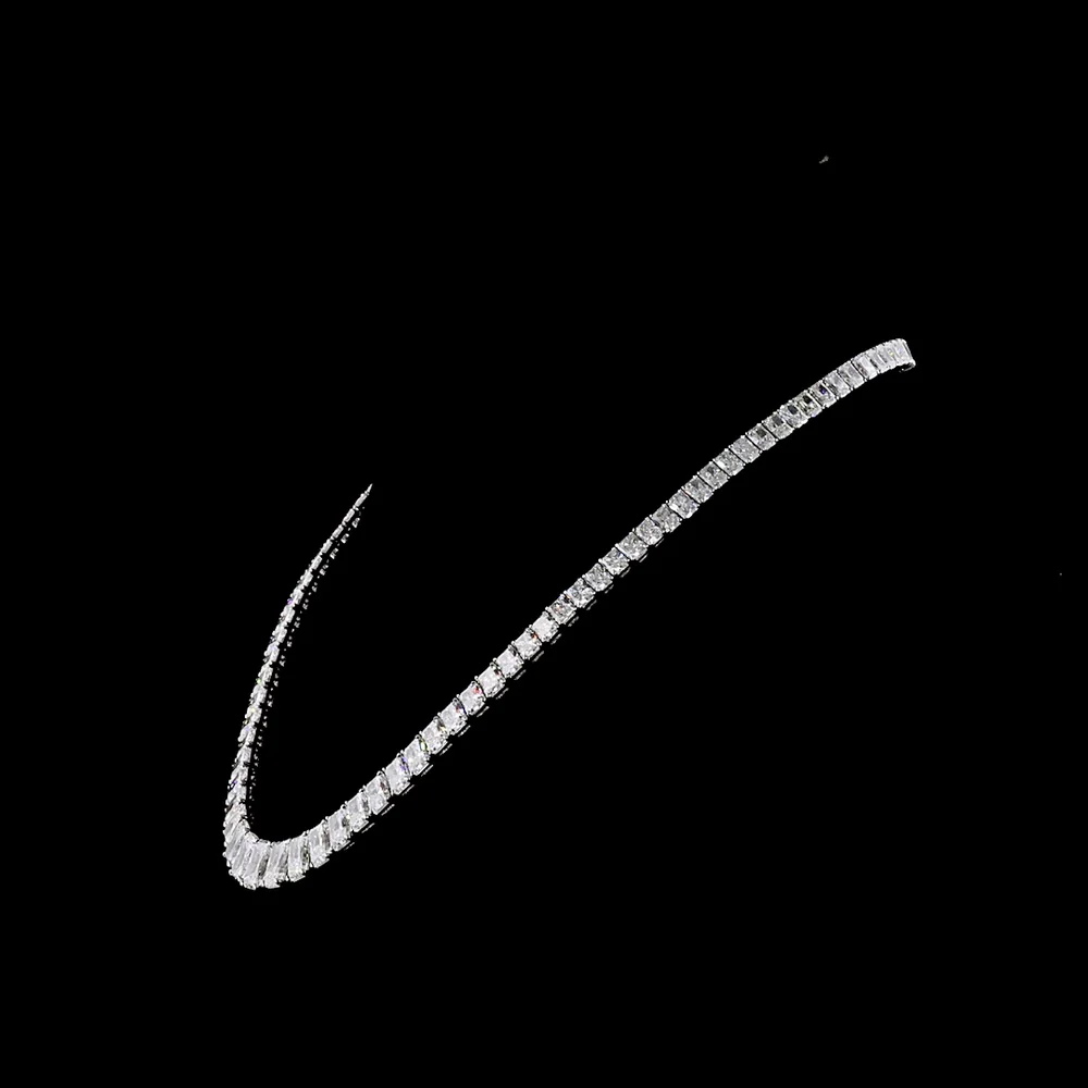 14K White Gold 45.5 Carat Graduating Riviera Necklace with North-South Radiant Cut Lab Diamonds (E-F Color, VVS2 Clarity) - 103 Stones Total - Covaloro Fine Jewelry - Image 3