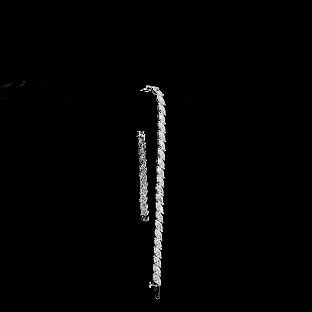 14K White Gold 7.13 Carat Marquise Cut Lab Diamond Tennis Bracelet with Inclined Prong Setting - 42 Stones, E-F Color VS1 Clarity - Covaloro Fine Jewelry - Image 3