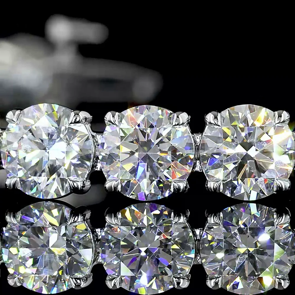 14K White Gold 7.5-Inch Tennis Bracelet with 36 Round Brilliant Cut Lab Diamonds - 13.61 Carat Total Weight, E-F Color VS Clarity - Covaloro Fine Jewelry - Image 2