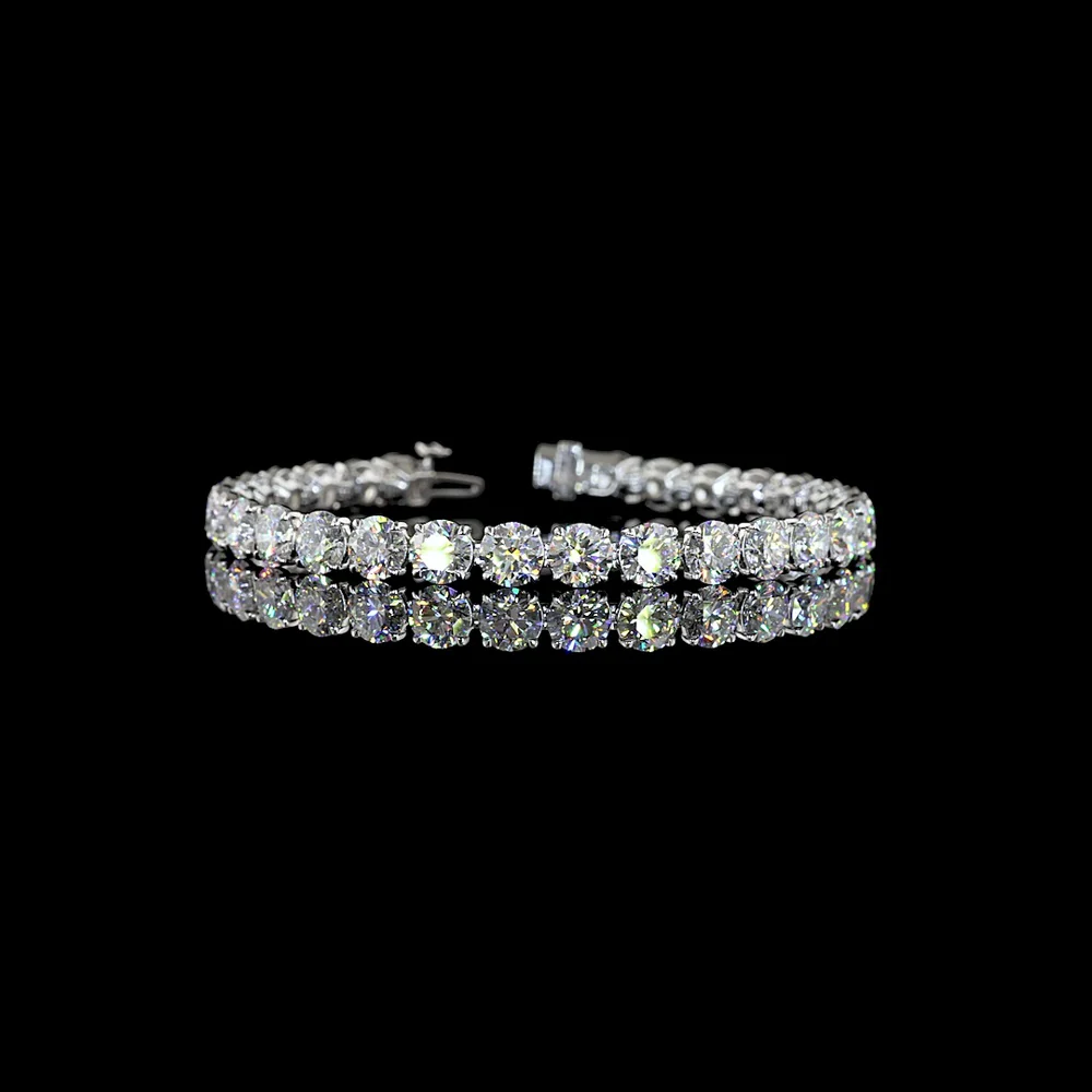 14K White Gold 7.5" Tennis Bracelet with 30 Prong Set Round Brilliant Cut Lab Diamonds - 21.58 Total Carat Weight - Covaloro Fine Jewelry