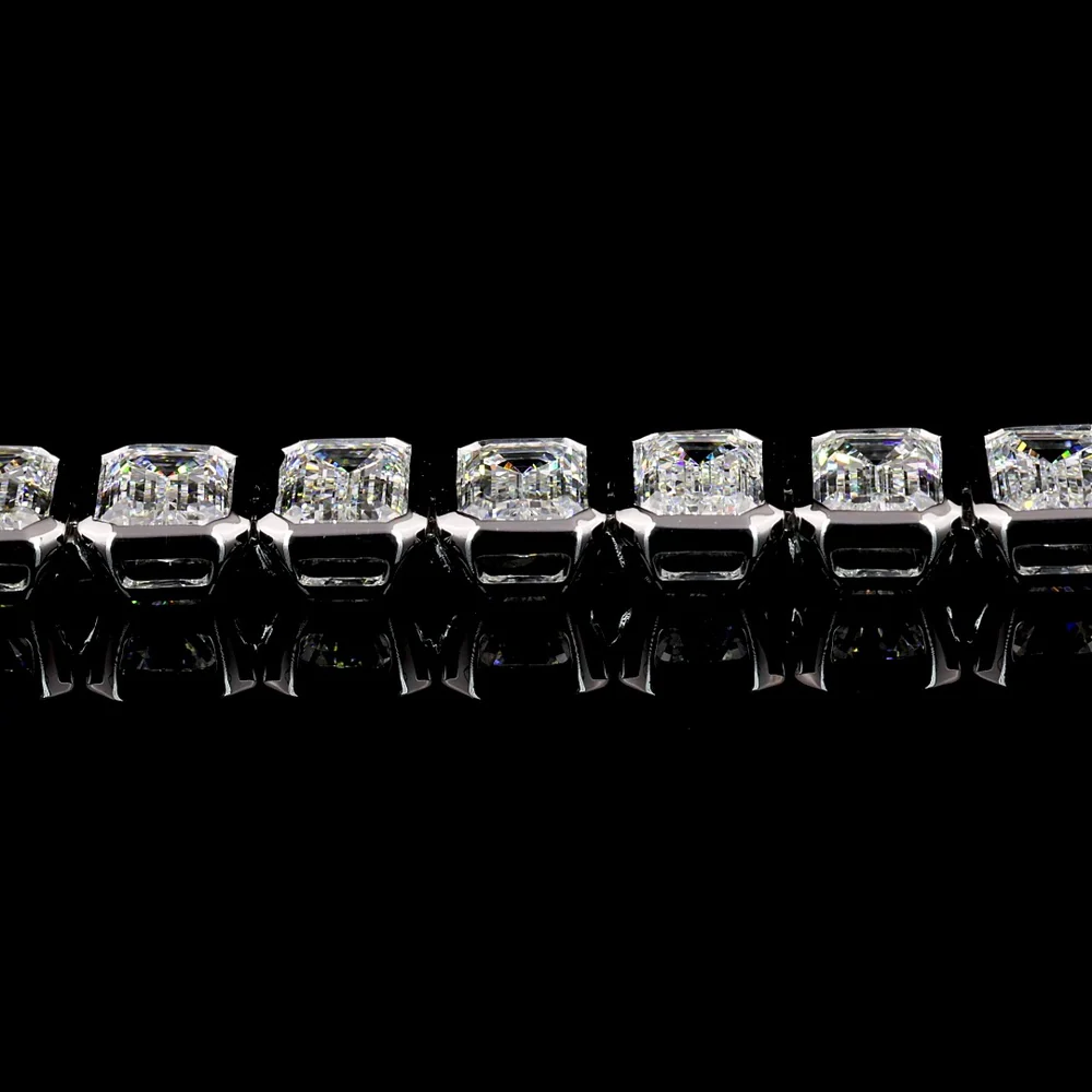 14K White Gold 7.5" Tennis Bracelet with Bezel Set Emerald Cut Lab Diamonds - 4.20 Carat Total Weight, E-F Color VS1 Clarity - Covaloro Fine Jewelry - Image 4