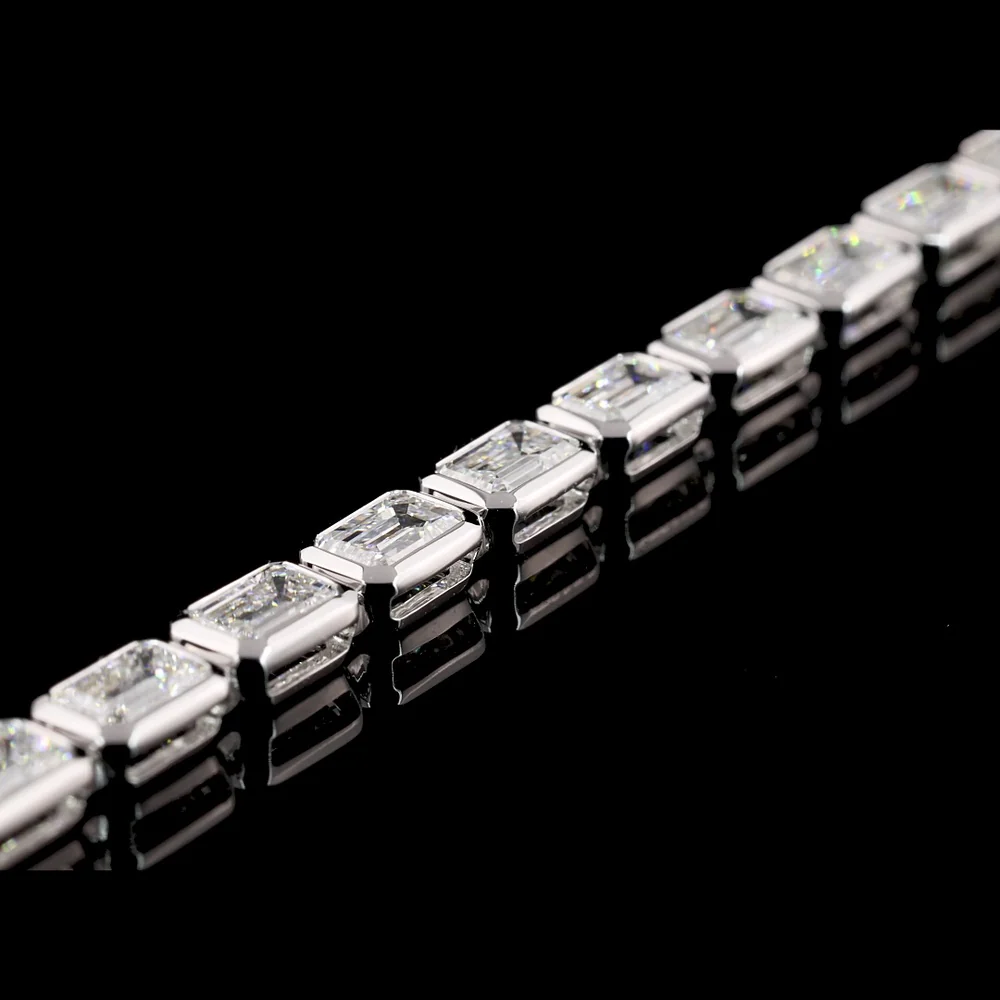 14K White Gold 7.5" Tennis Bracelet with East-West Bezel Set Emerald Cut Lab Diamonds - 9.13 Carats Total Diamond Weight - Covaloro Fine Jewelry - Image 3