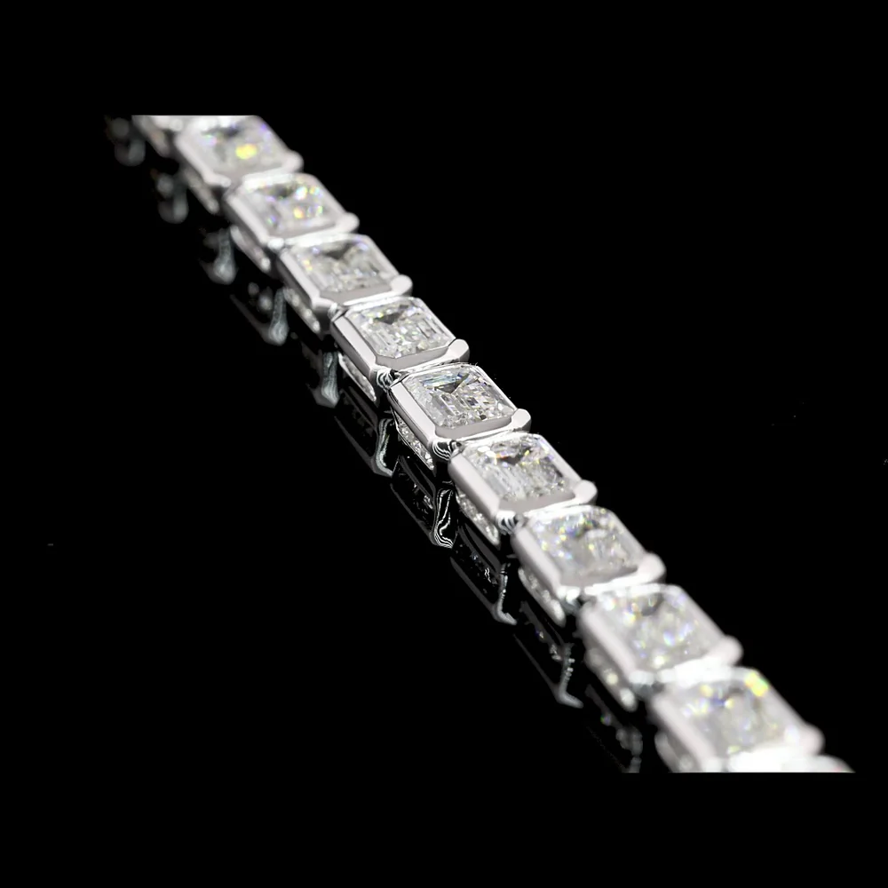 14K White Gold 7.5" Tennis Bracelet with East-West Bezel Set Emerald Cut Lab Diamonds - 9.13 Carats Total Diamond Weight - Covaloro Fine Jewelry - Image 4