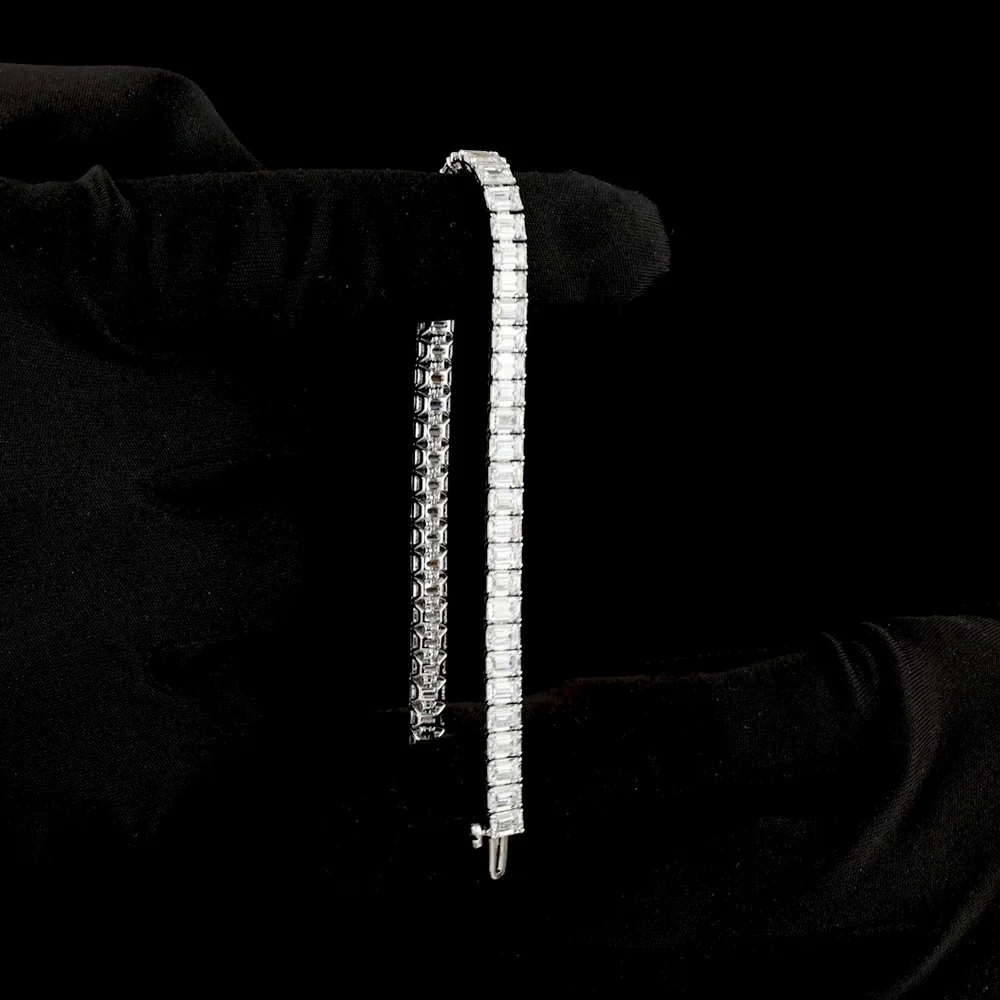 14K White Gold 7.5" Tennis Bracelet with North-South Set Emerald Cut Lab Diamonds - 14.01 Carat Total Weight - Covaloro Fine Jewelry - Image 3