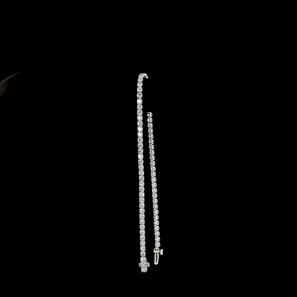 14K White Gold 7" Tennis Bracelet with 71 Prong-Set Round Lab Diamonds - 6.00 Carats Total Diamond Weight, E-F Color, VS1 Clarity - Covaloro Fine Jewelry - Image 3