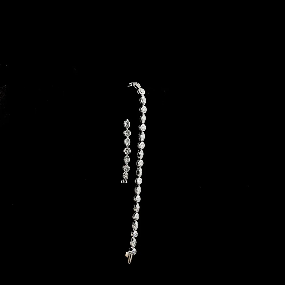 14K White Gold 7" Tennis Bracelet with Alternating Round and Marquise Lab Diamonds in East-West Bezel Settings - 3.80 Carats Total Diamond Weight - Covaloro Fine Jewelry - Image 3