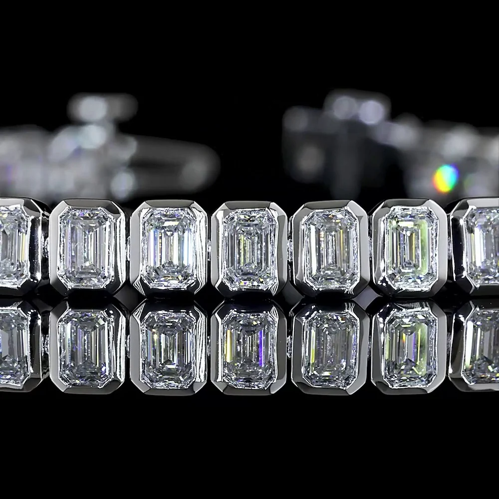 14K White Gold 7" Tennis Bracelet with Bezel Set Emerald Cut Lab Diamonds - 5.13 Carats Total Diamond Weight - Covaloro Fine Jewelry - Image 2