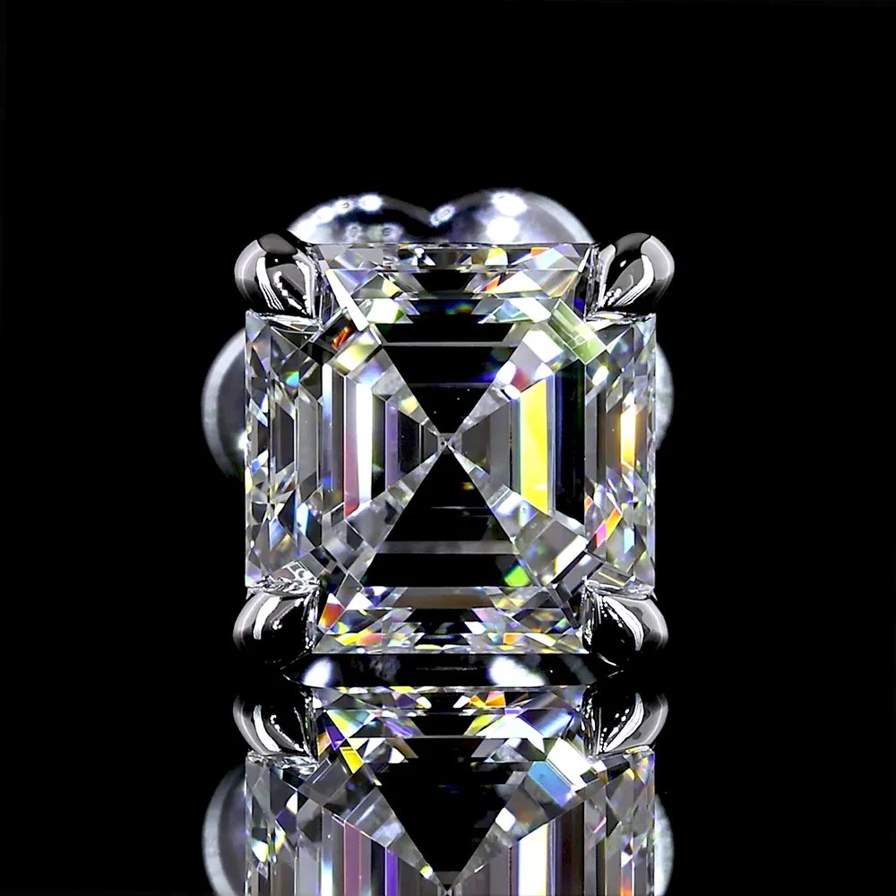 14K White Gold Asscher Cut Lab Diamond Stud Earrings - D VVS2 Clarity - 2.49 Carat Total Weight - Covaloro Fine Jewelry - Image 3
