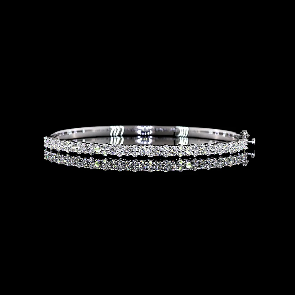 14K White Gold Diamond Bangle Bracelet with 53 Brilliant Round Cut Lab Grown Diamonds (E-F/VS) - 2.45 Carat Total Weight - Covaloro Fine Jewelry