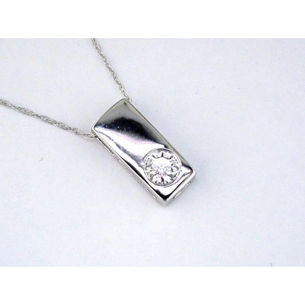 14K White Gold Diamond Pendant with 0.25 Carats Round Diamond - Royal Jewelry