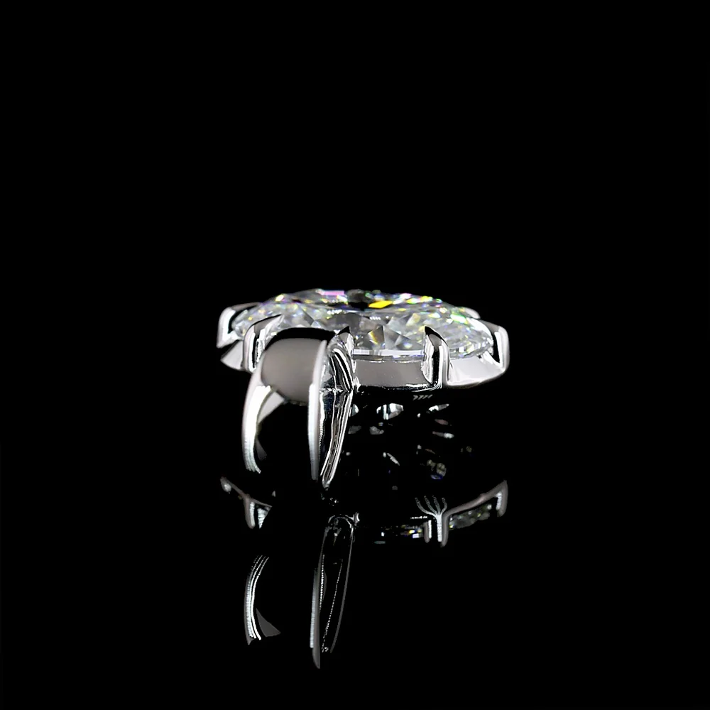14K White Gold East-West Oval Cut Lab Diamond Solitaire Pendant - 1.00 Carat D VS2 GIA Certified - Covaloro Fine Jewelry - Image 3
