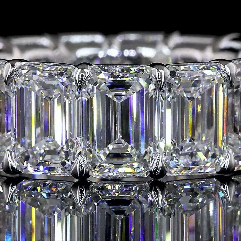 14K White Gold Emerald Cut Eternity Band with 15 Prong Set Lab Diamonds - 13.56 Carat Total Weight, E-F Color, VS Clarity - Covaloro Fine Jewelry - Image 2