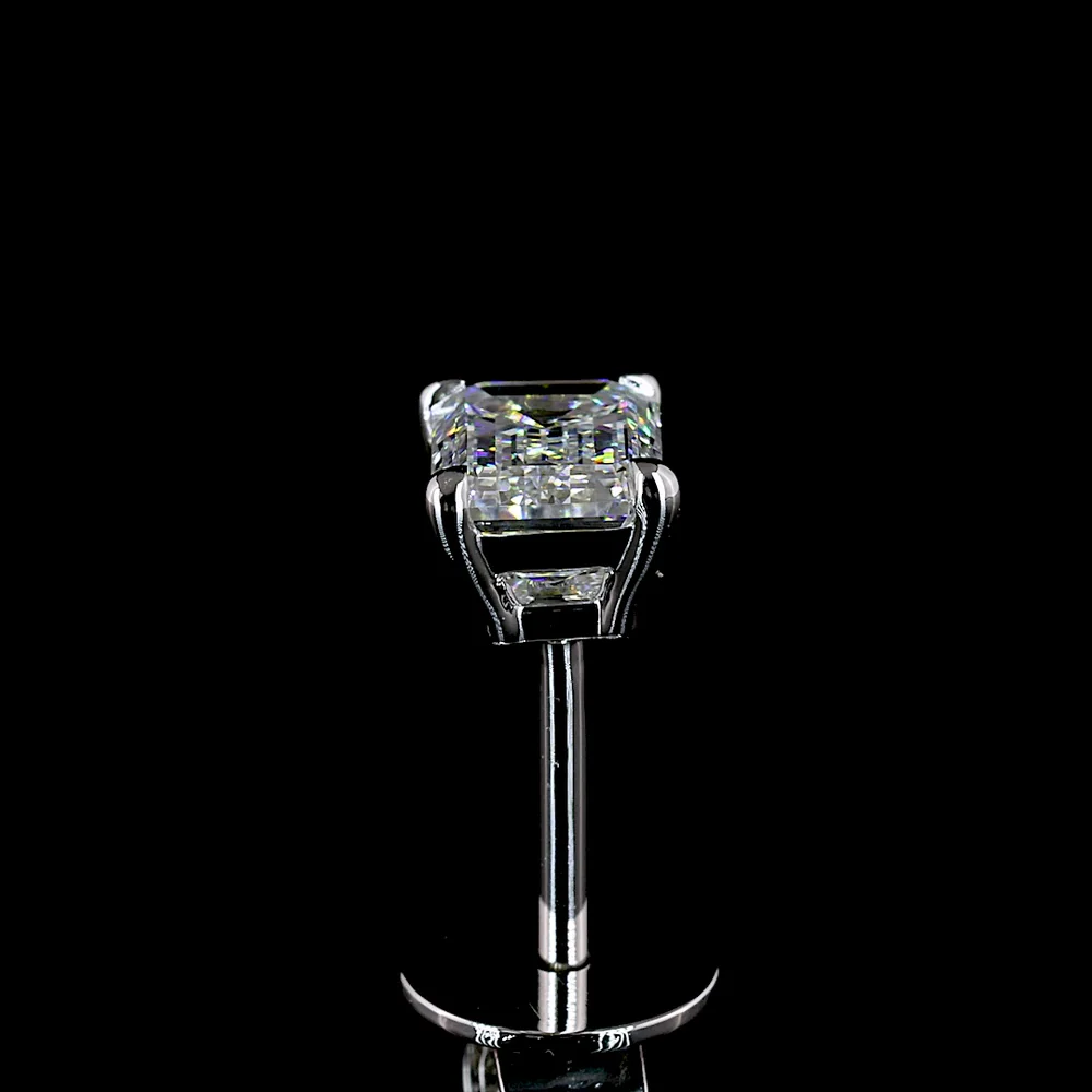 14K White Gold Emerald Cut Lab Diamond Stud Earrings - 0.95 Carat Total Weight, E-F Color VS Clarity with 4-Prong Setting - Covaloro Fine Jewelry - Image 4