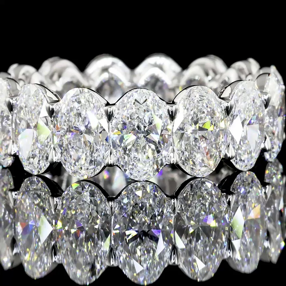 14K White Gold Eternity Band with 15 Oval Cut Lab Diamonds - 7.34 Carats Total Diamond Weight, G-H VS1 - Covaloro Fine Jewelry - Image 3