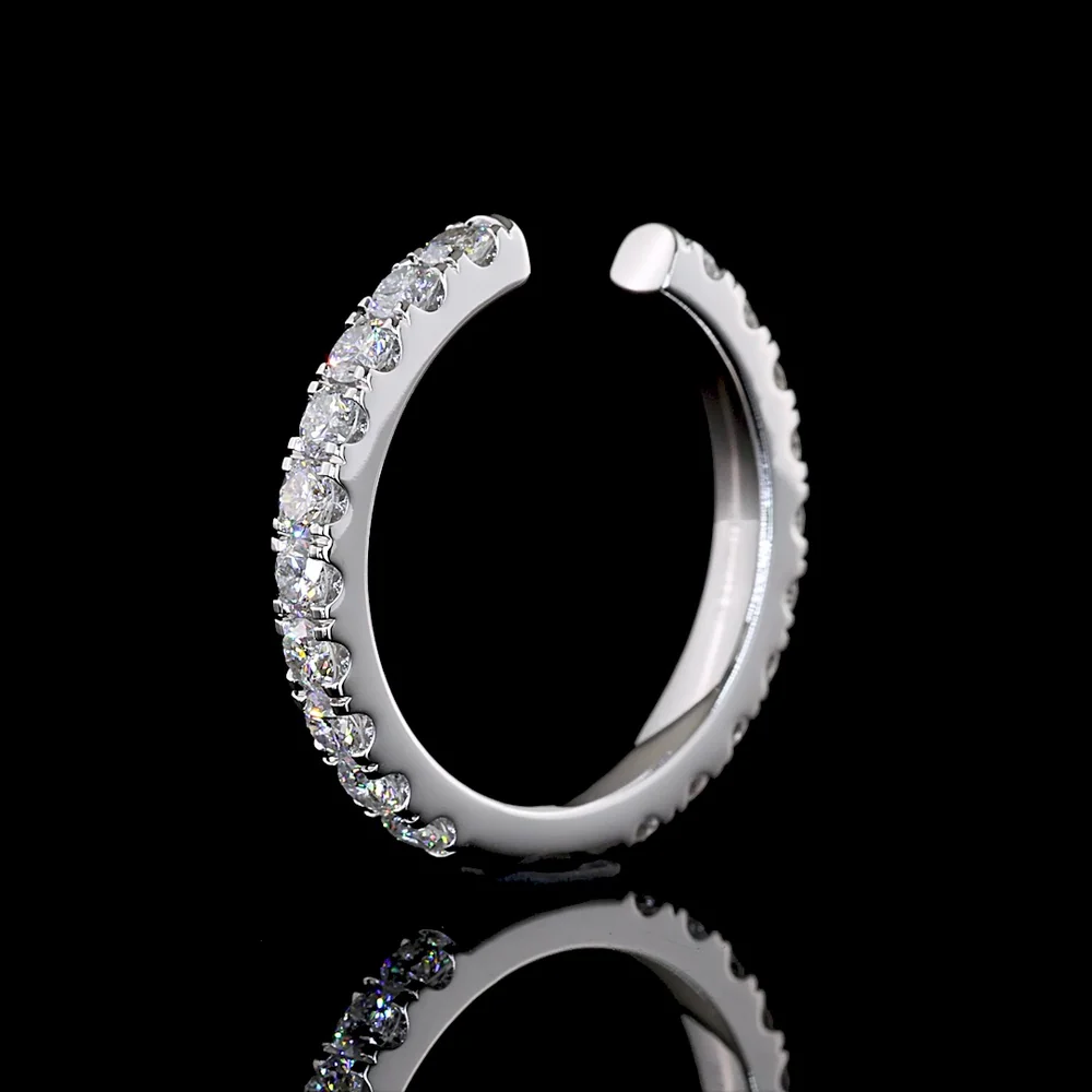 14K White Gold Eternity Band with 20 Brilliant Cut Lab Diamonds in Micro Pavé Setting - 0.92 Carat Total Diamond Weight - Covaloro Fine Jewelry - Image 4