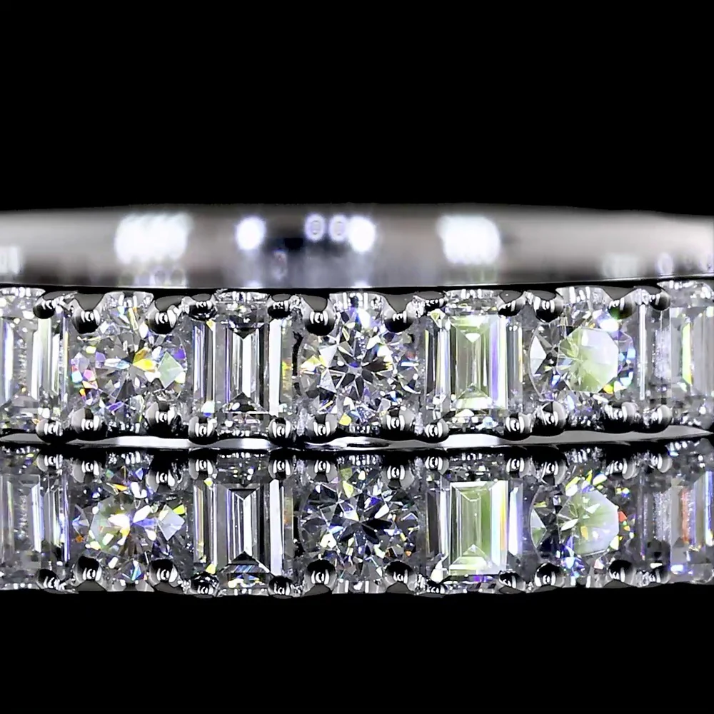 14K White Gold Eternity Band with Alternating Baguette and Round Lab Diamonds - 0.92 Total Carat Weight, E-F Color VS Clarity - Covaloro Fine Jewelry - Image 2