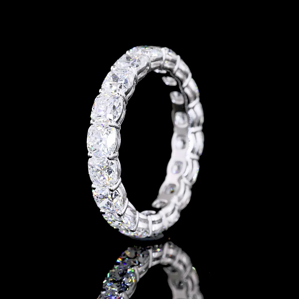 14K White Gold Eternity Band with Square Cushion Brilliant Cut Lab Diamonds - 4.40 Carat Total Weight, 18 Stones in Prong Setting - Covaloro Fine Jewelry - Image 4