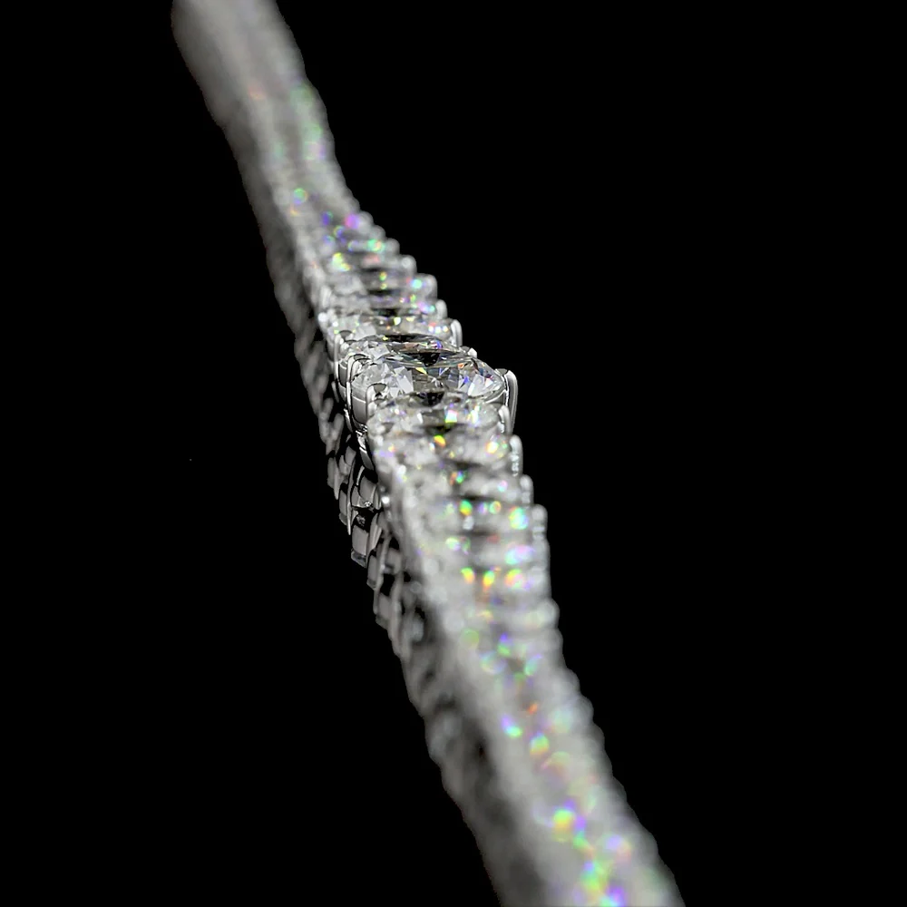 14K White Gold Graduated Riviera Necklace with 171 Lab Grown Round Brilliant Cut Diamonds - 8.40 Carat Total Diamond Weight, E-F Color VS1 Clarity - Covaloro Fine Jewelry - Image 3