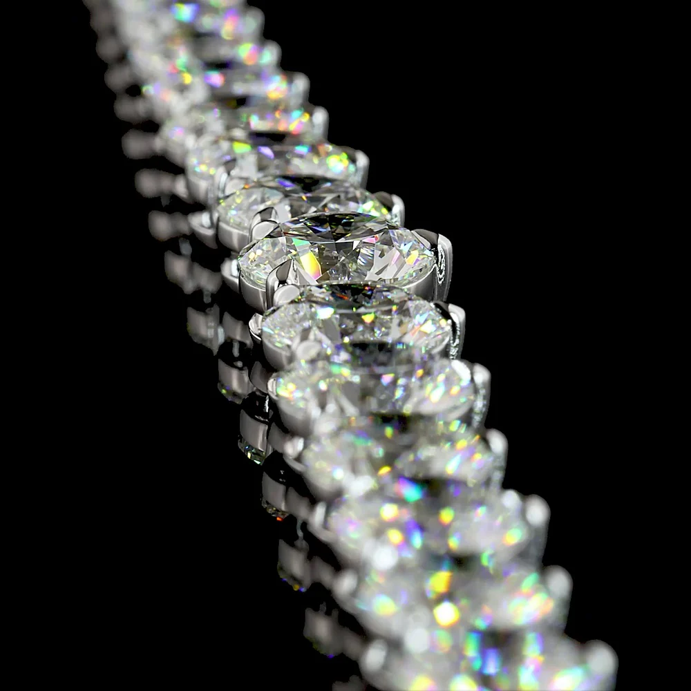 14K White Gold Graduated Riviera Necklace with 88 Round Brilliant Cut Lab Diamonds - 40.29 Carat Total Diamond Weight, E-F VS1 Clarity - Covaloro Fine Jewelry - Image 3