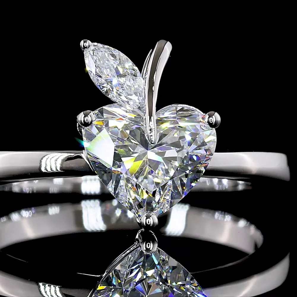 14K White Gold Heart and Marquise Toi et Moi Ring with E VS1 Lab Diamonds - 1.33 Carat Total Weight - Covaloro Fine Jewelry - Image 2