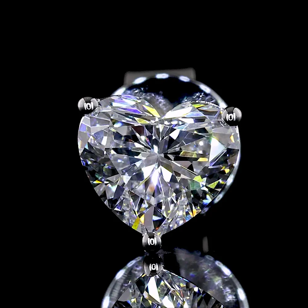 14K White Gold Heart Shaped Martini Stud Earrings with Lab Diamonds - 1.09 Carat Total Weight (E-F Color, VS Clarity) - Covaloro Fine Jewelry - Image 3