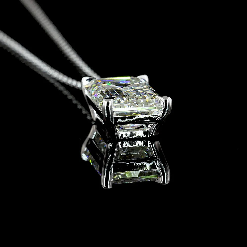14K White Gold North-South Emerald Cut Lab Diamond Solitaire Pendant - 5.01 Carat Total Weight, G VVS2, IGI Certified - Covaloro Fine Jewelry - Image 3