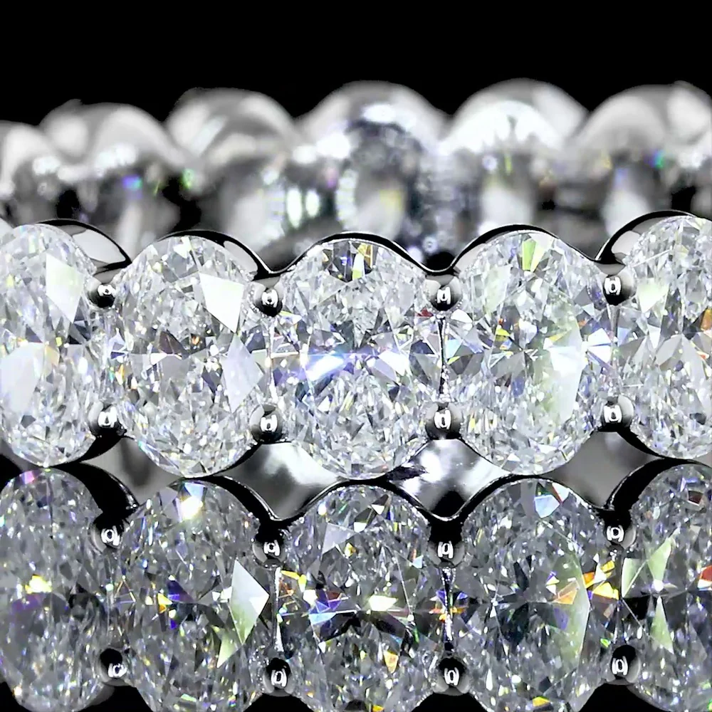 14K White Gold Oval Cut Lab Diamond Eternity Band - 2.95 Carat Total Weight, D VS1 Clarity, 21 Stones - Covaloro Fine Jewelry - Image 2