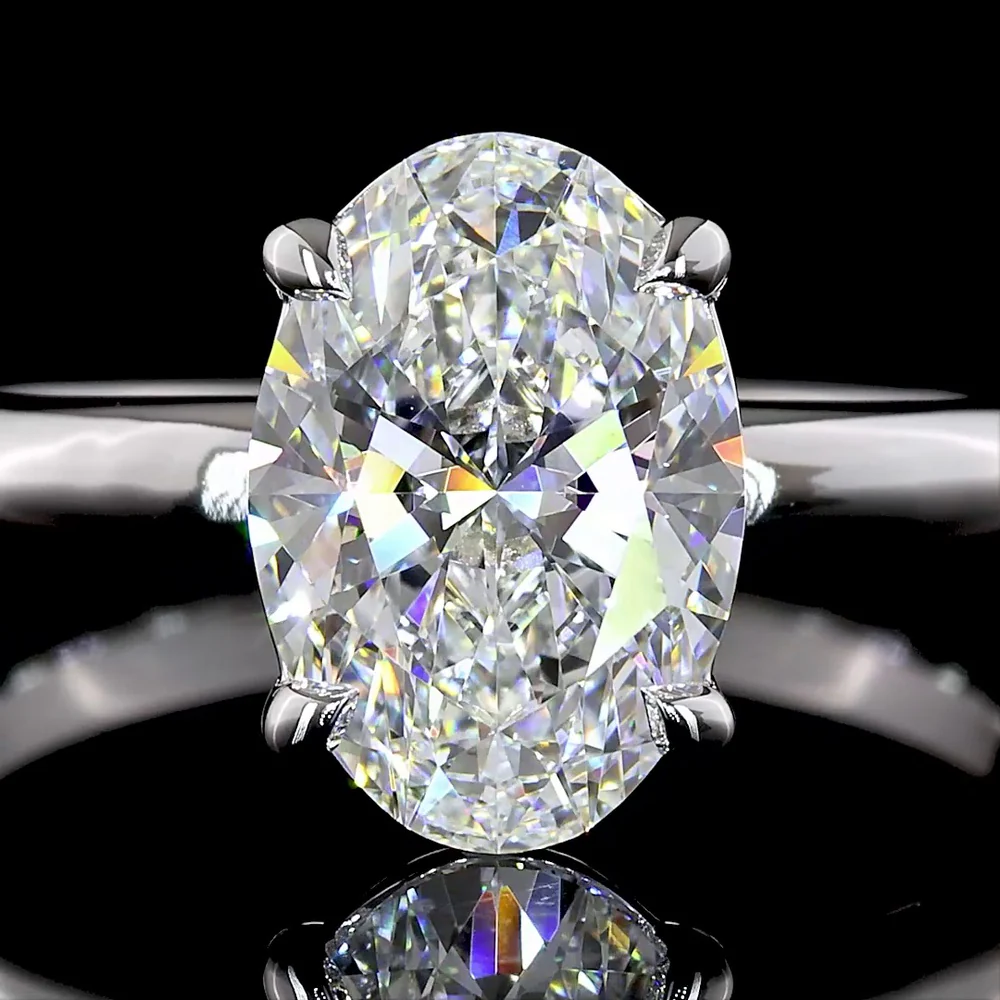 14K White Gold Oval Cut Lab Diamond Solitaire Ring - 2.06 Carat E-F VVS2 with IGI Certification - Covaloro Fine Jewelry - Image 2