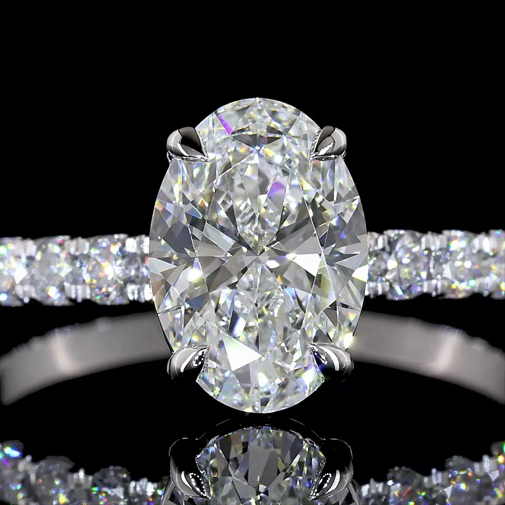 14K White Gold Oval Solitaire Diamond Shank Ring featuring 1.52 Carats D VVS2 Center and 0.45 Carats E VS1 Diamond Band Accents - 1.97 Total Carat Weight, IGI Certified - Covaloro Fine Jewelry - Image 2