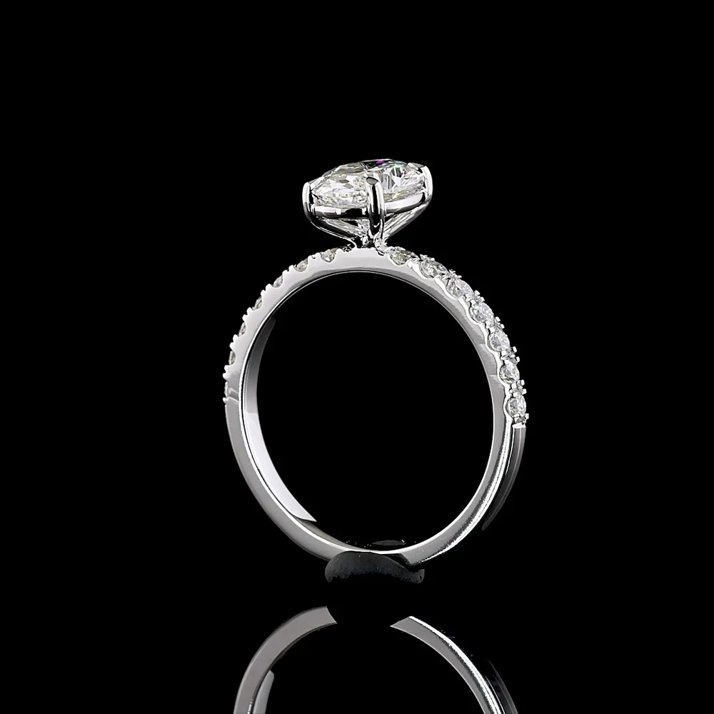 14K White Gold Oval Solitaire Diamond Shank Ring featuring 1.52 Carats D VVS2 Center and 0.45 Carats E VS1 Diamond Band Accents - 1.97 Total Carat Weight, IGI Certified - Covaloro Fine Jewelry - Image 3