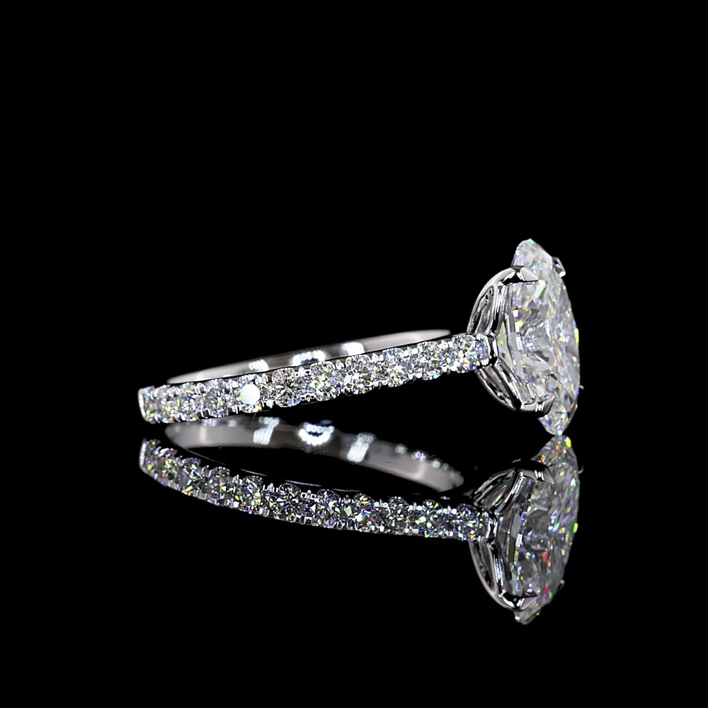 14K White Gold Oval Solitaire Diamond Shank Ring with 2.56 Carat Center E VVS2 Lab Diamond and 0.73 Carat Brilliant Cut Side Diamonds - 3.29 Carat Total Weight IGI Certified - Covaloro Fine Jewelry - Image 3