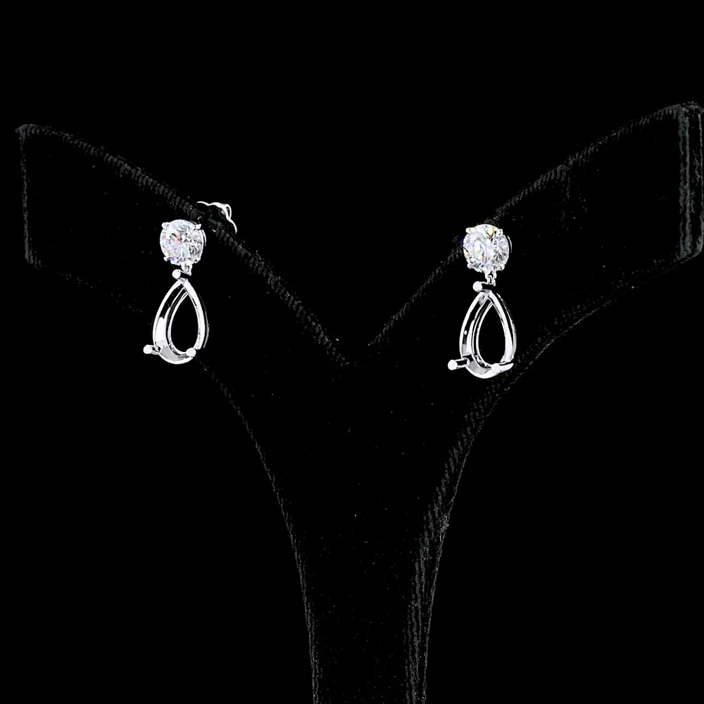 14K White Gold Pear and Round Cut Diamond Drop Earrings - 5.22 Carats Total Diamond Weight, D-E Color VS1 Clarity Lab Diamonds with GIA and IGI Certification - Covaloro Fine Jewelry - Image 3