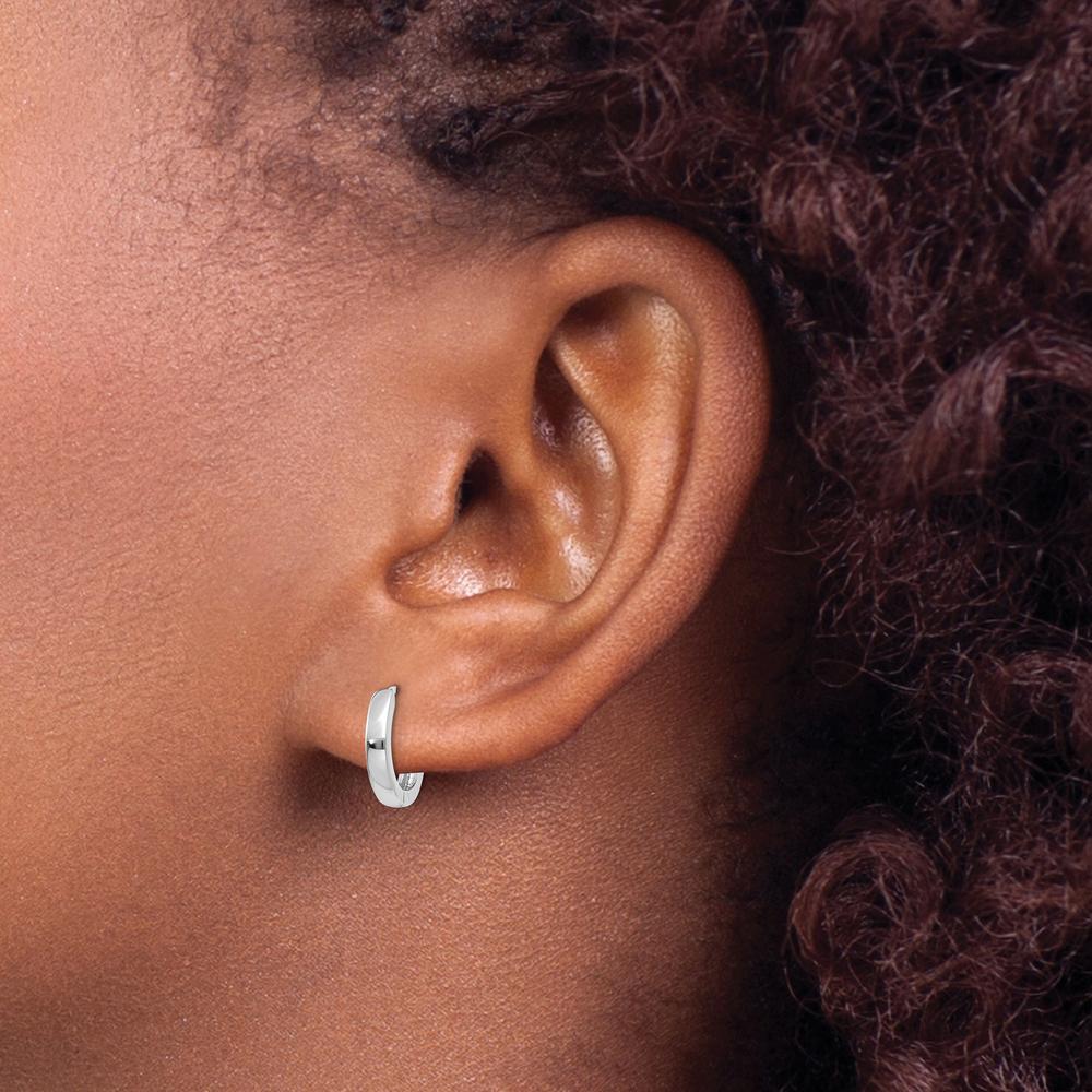 14K White Gold Polished Hinged Hoop Earrings - Elegant and Timeless Design by Oro Pregiato - Image 3