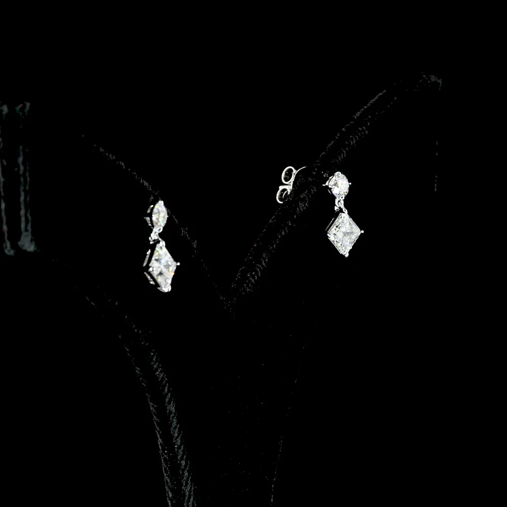 14K White Gold Princess and Brilliant Cut Lab Diamond Drop Earrings - 1.40 Carat Total Weight, E-F Color VS Clarity - Covaloro Fine Jewelry
