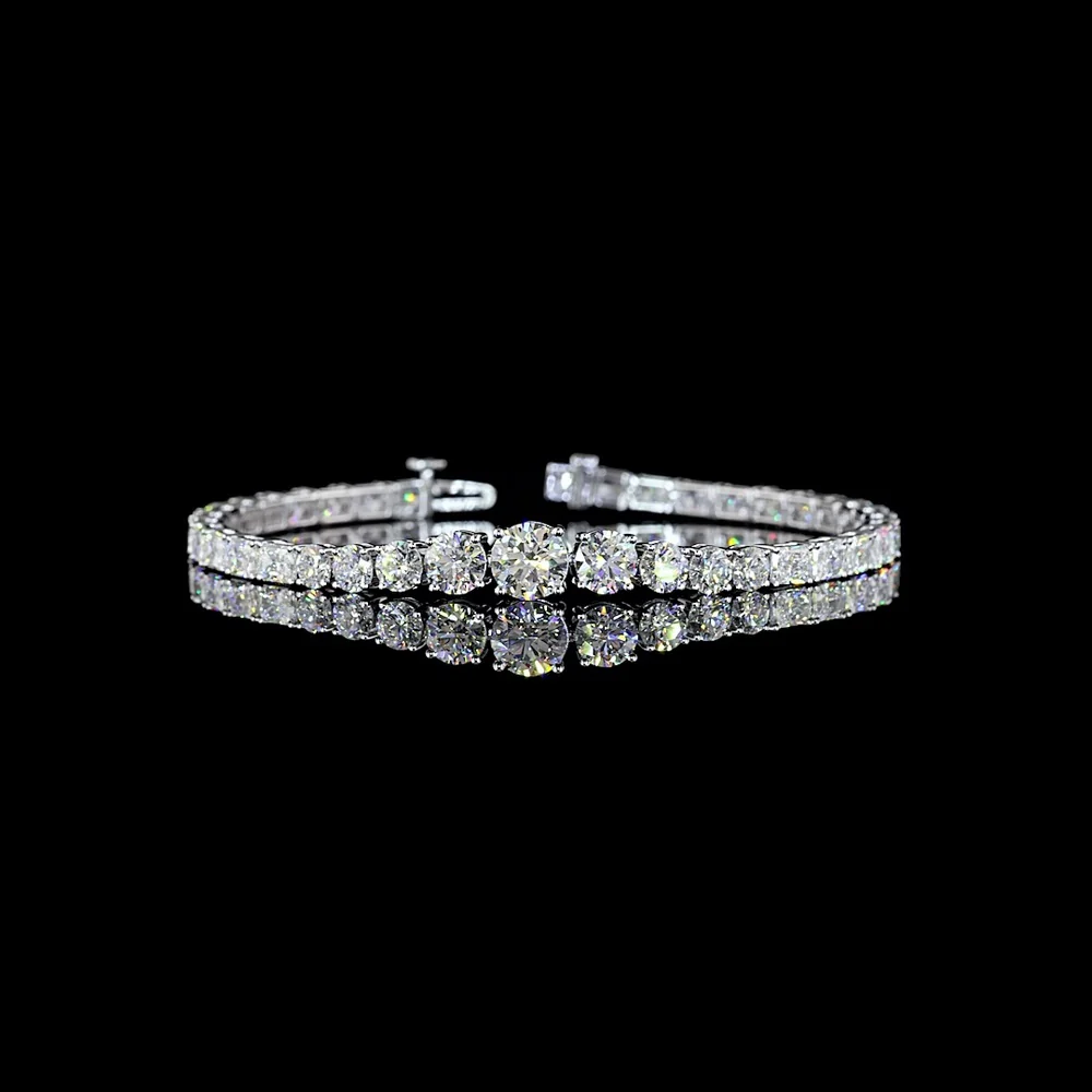 14K White Gold Riviera Bracelet with Graduated Round Lab Diamonds - 10.51 Carats Total Diamond Weight - Covaloro Fine Jewelry