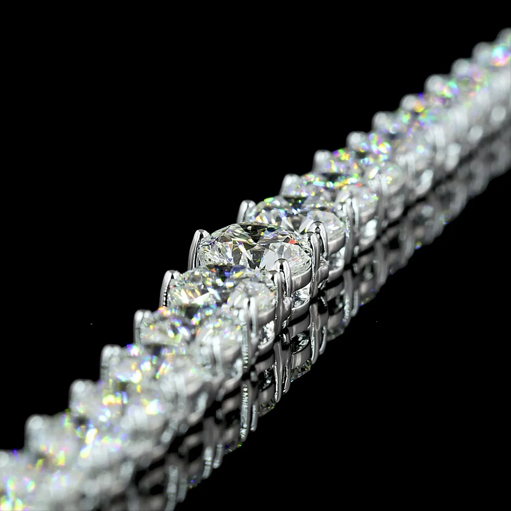 14K White Gold Riviera Necklace with Graduating Round Brilliant Cut Lab Diamonds - 19.8 Carats Total Diamond Weight - Covaloro Fine Jewelry - Image 4