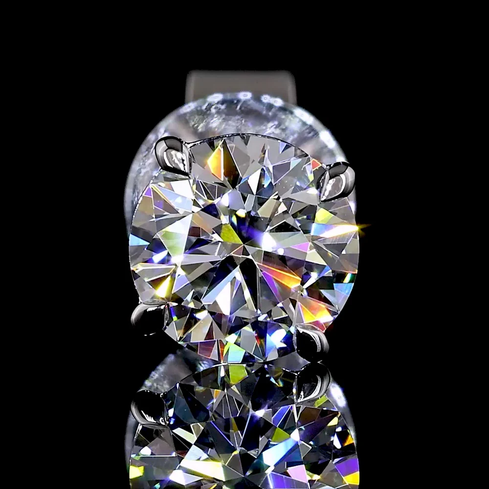14K White Gold Round Brilliant Cut Lab Diamond Stud Earrings - 1.06 Carat Total Weight (E-F Color, VS1 Clarity) - Covaloro Fine Jewelry - Image 3
