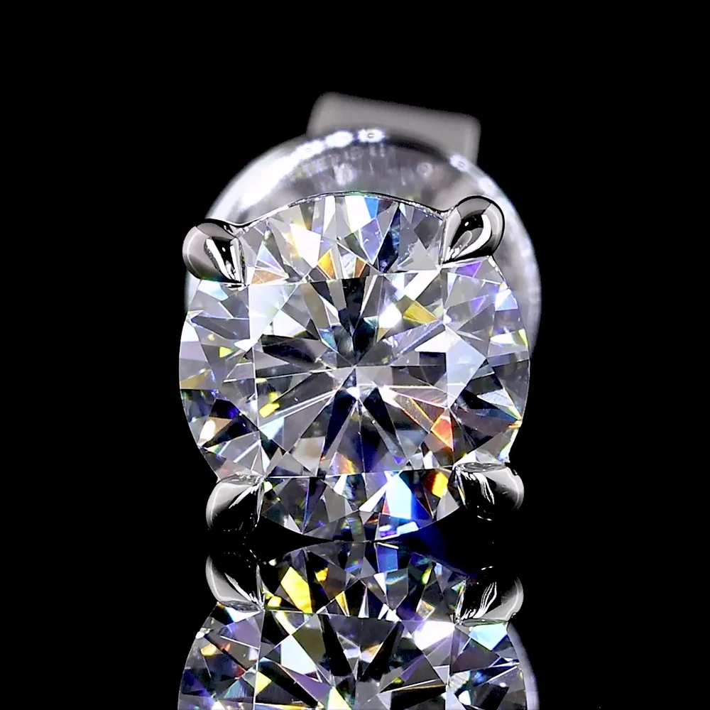 14K White Gold Round Brilliant Cut Lab Diamond Stud Earrings - 1.10 Carat Total Weight (E-F Color, VS2 Clarity) - Covaloro Fine Jewelry - Image 3