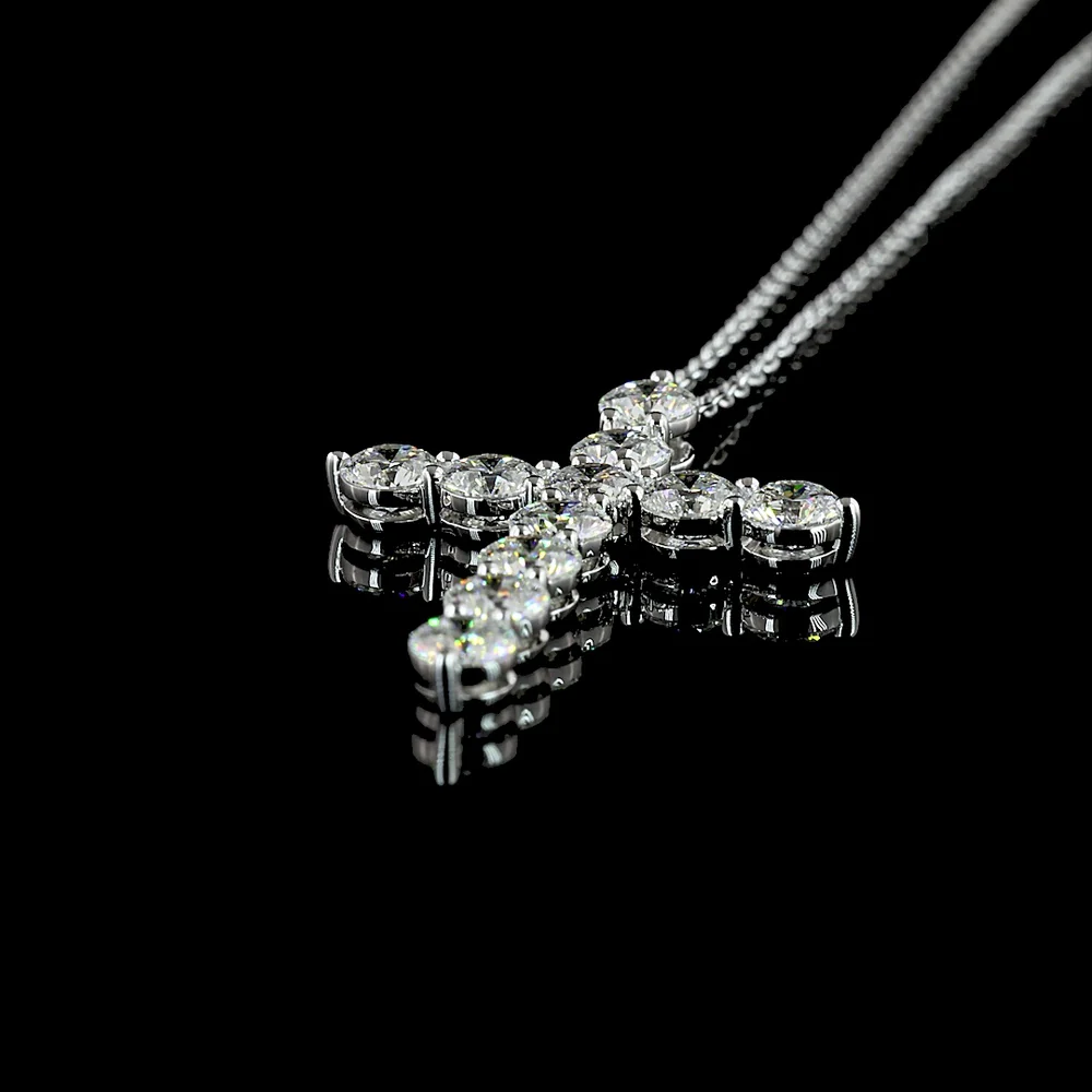 14K White Gold Round Brilliant Lab Diamond Cross Pendant - 1.96 Carat Total Weight with E-F Color VS Clarity - Covaloro Fine Jewelry - Image 4